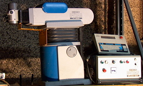 ربات استوانه ای قطبی ، برای حمل و جابجایی انتقال مواد وخط تولید